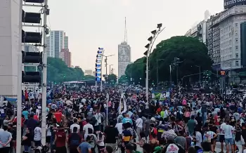 Alimlər: Yer kürəsinin əhalisi planetin daşıma qabiliyyətini aşıb